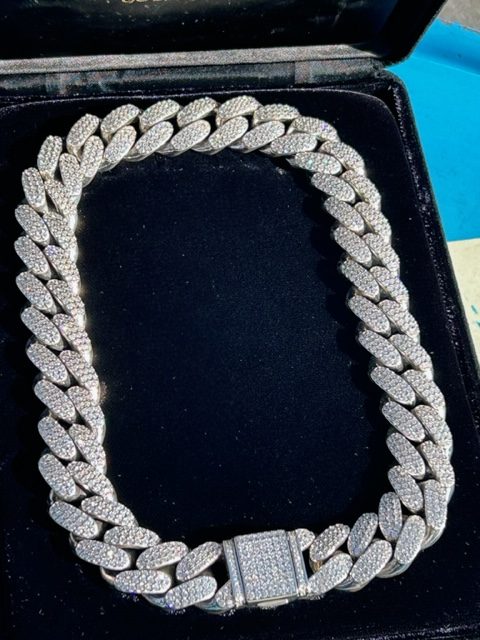 アクセサリー Avalanche ダイヤモンド 10K イエローゴールド ピアス 7mm A0125946